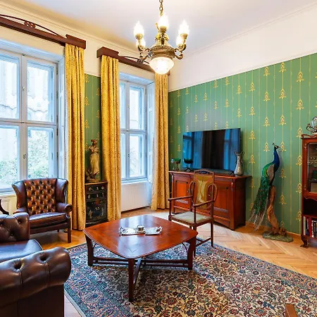 Luxury Art Nouveau Apartment Next To Parliament Building Budapest Exterior photo